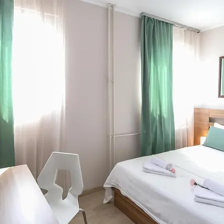 Delta New Free Public Parking Apartament *